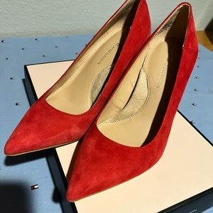 BCBGeneration Middea Pointy Toe Pump